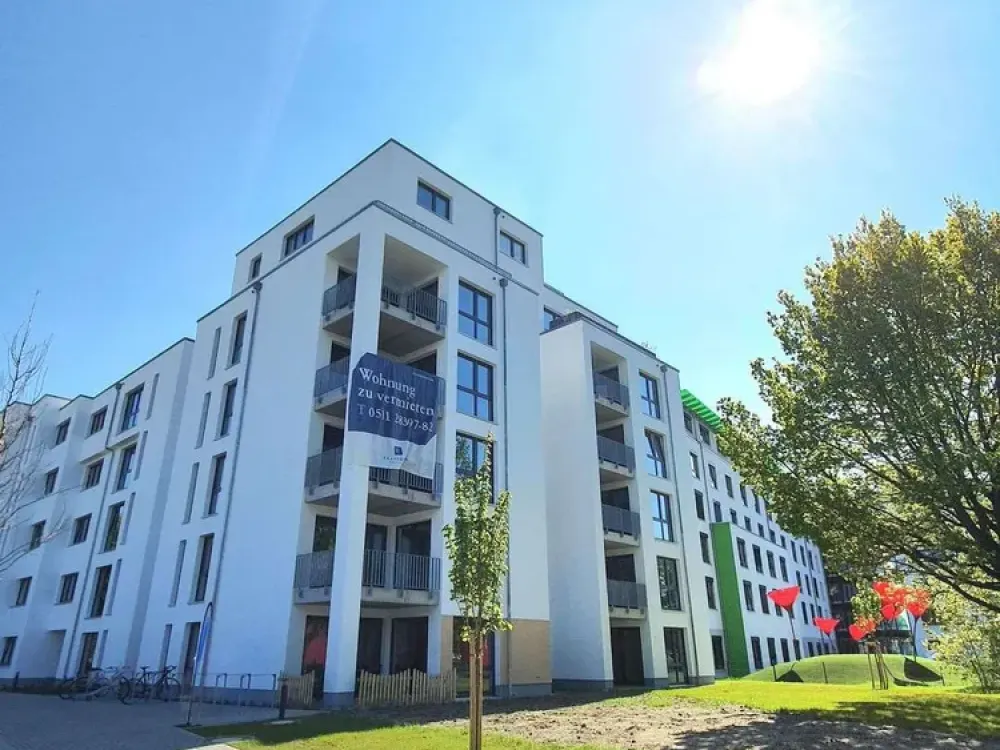 Helle 2-Zimmer Wohnung mit Balkon