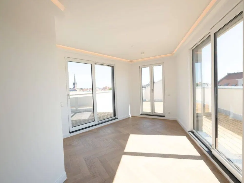 Penthouse! + Erstbezug + riesige Dachterrasse + Lift + Einbauküche + Parkett + Fußbodenheizung