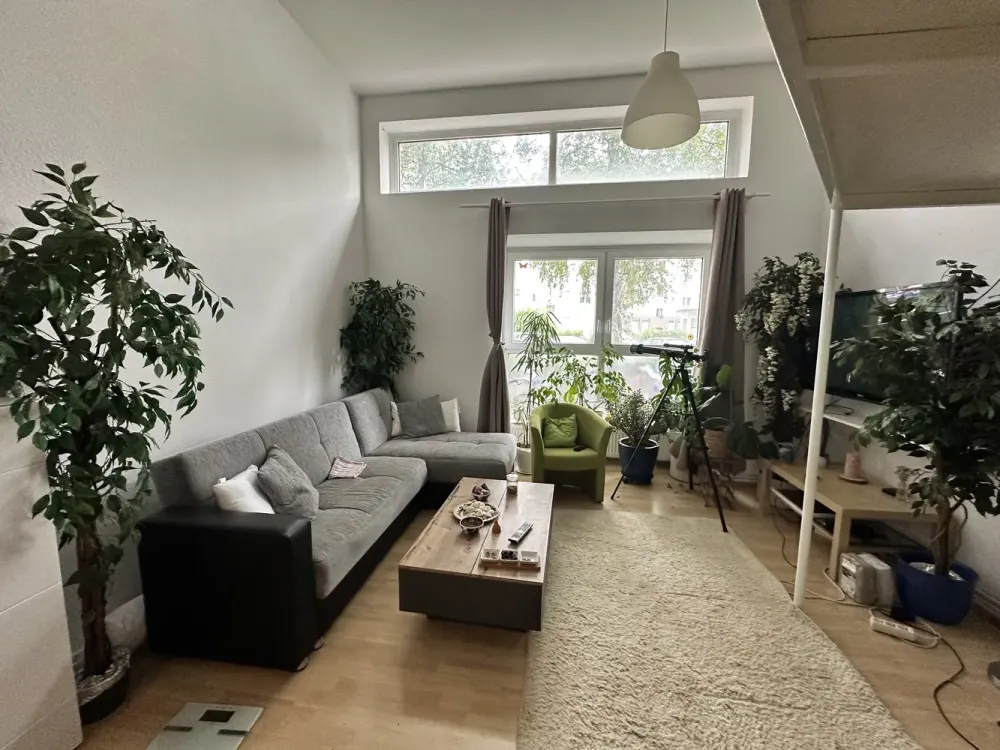 AKTUALISIERT!! Schöne 2,5-Zimmer-Wohnung in der Südstadt