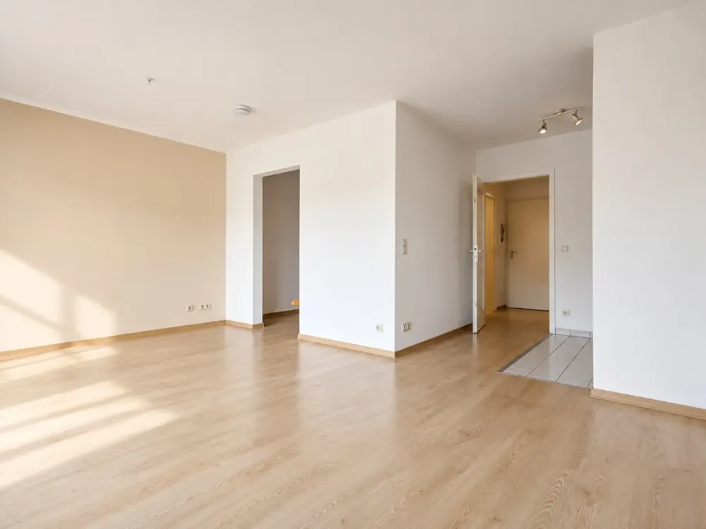 Bezugsfreie 1-Zimmer-Wohnung mit Balkon und Stellplatz in begehrter Wohnlage