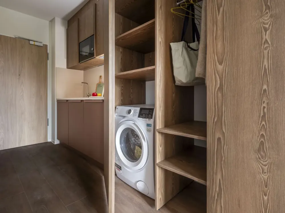 Möbliertes Studio Standard mit Gemeinschaftsflächen: Padelplatz, Fitness, Dachterrasse & mehr
