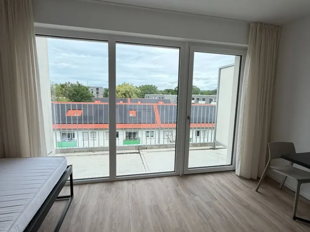 Helles 1-Zimmer-Apartment mit schönem Balkon