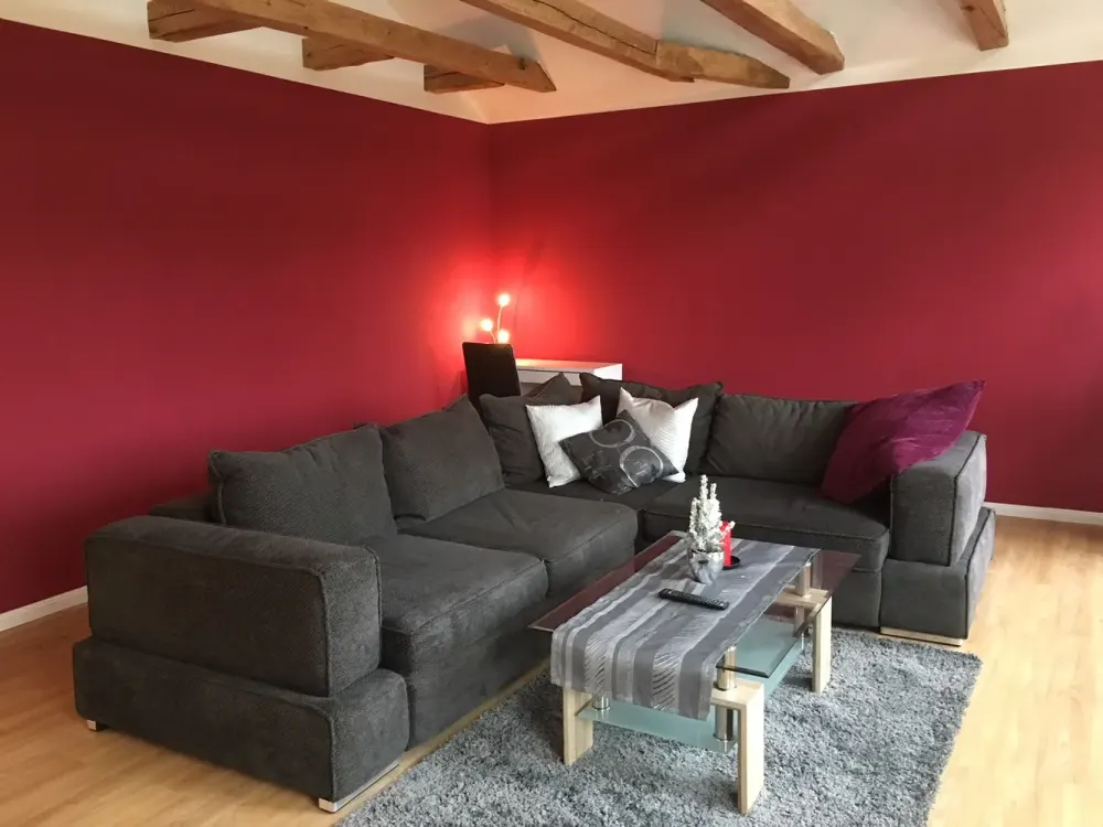 Very beautiful furnished 2-room attic apartment with corner bathtub, fitted kitchen and parking space...!!!