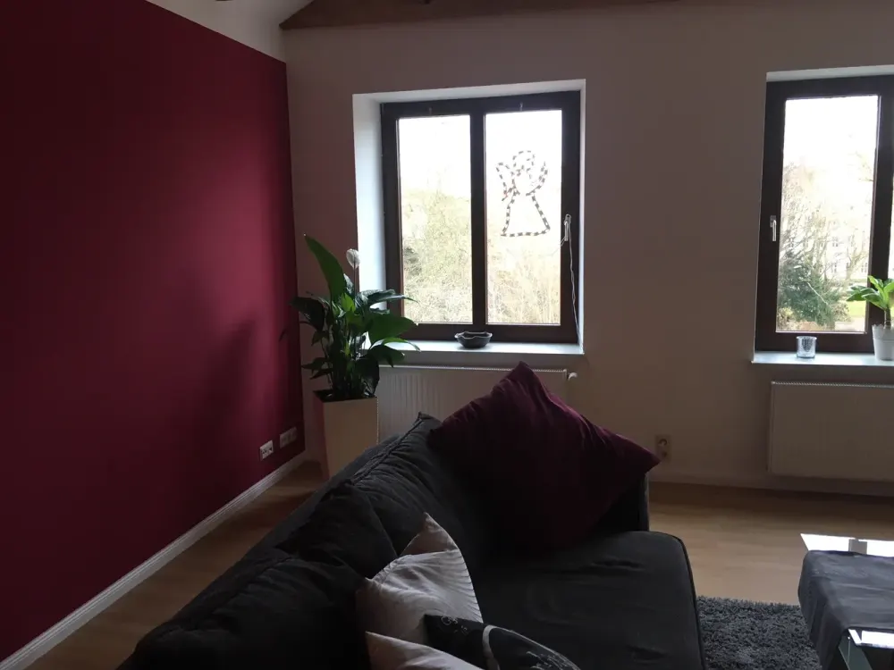 Very beautiful furnished 2-room attic apartment with corner bathtub, fitted kitchen and parking space...!!!