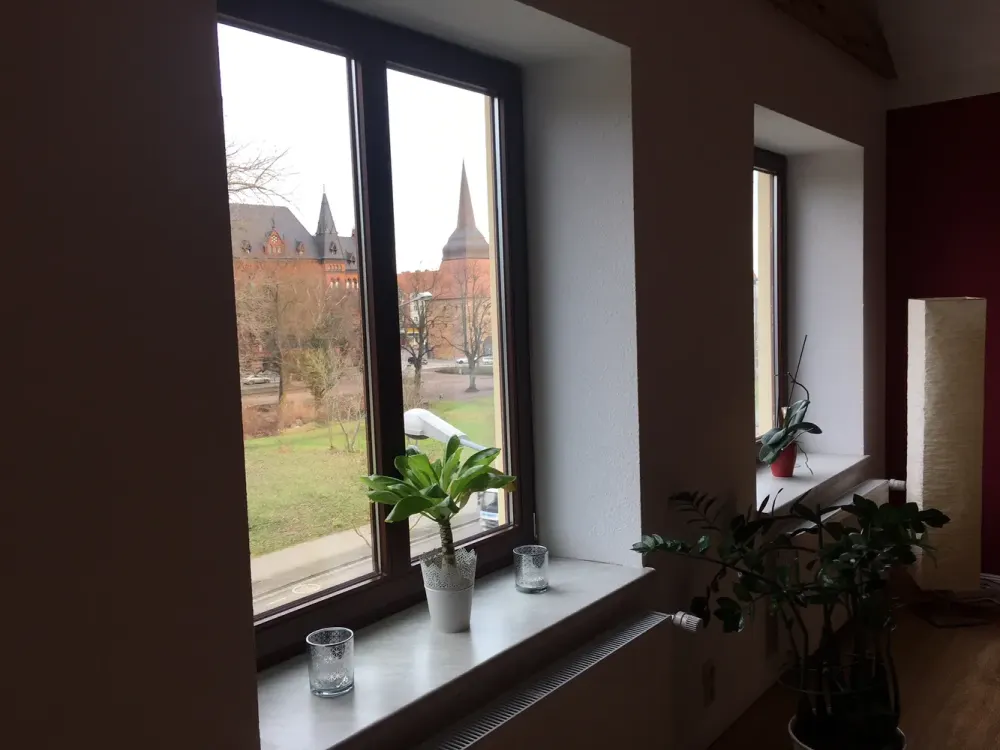 Very beautiful furnished 2-room attic apartment with corner bathtub, fitted kitchen and parking space...!!!