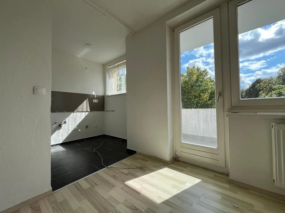 Jetzt zuschlagen und absahnen! 1 Zimmer Wohnung in Vohwinkel mit Balkon!