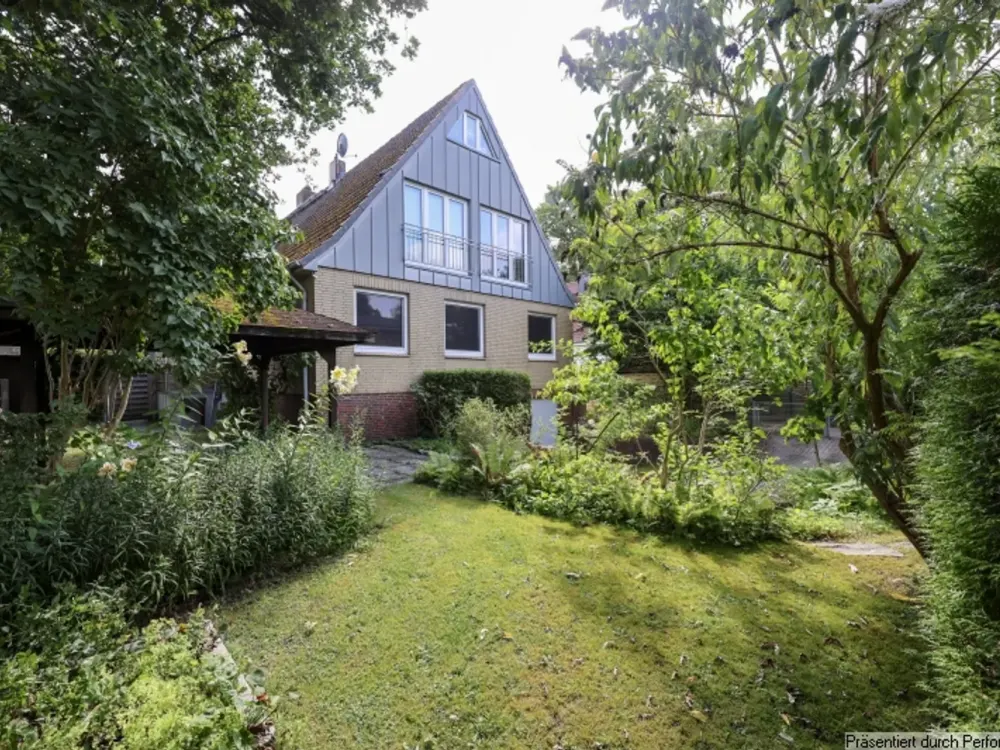 Wohnen wie im eigenen Haus, großzügige 5-Zimmer mit Garten & Vollkeller