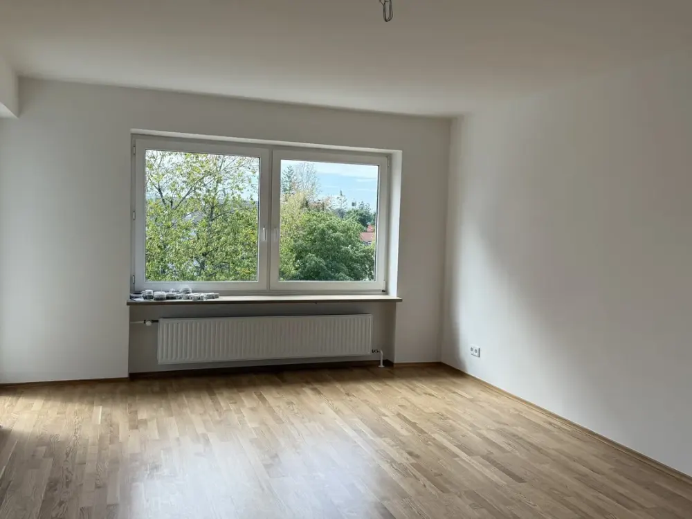 Erstbezug nach Sanierung: 5-Zimmerwohnung sucht Familie