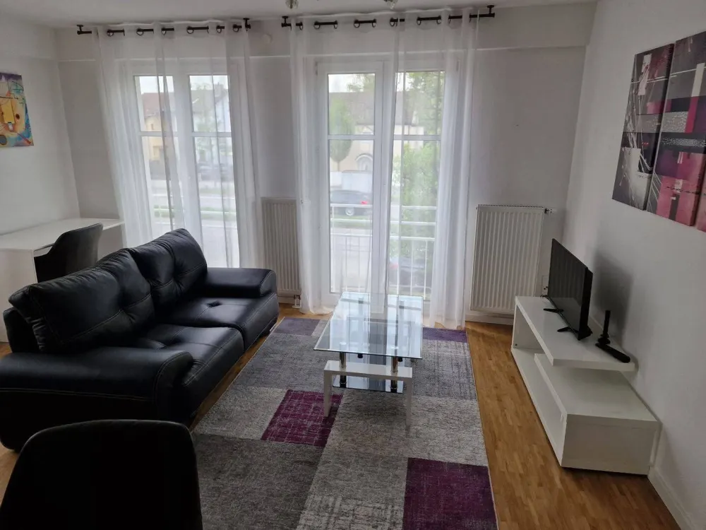 WE 03 Wohnung im gepflegten Architektenhaus in München (AP 3)
