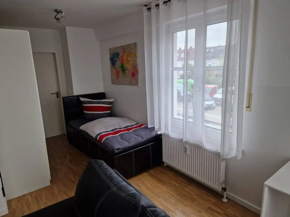 WE 03 Wohnung im gepflegten Architektenhaus in München (AP 3)