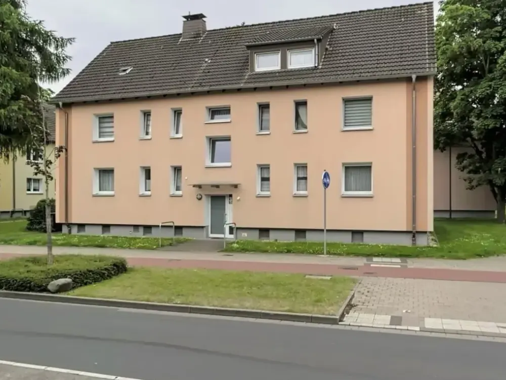Neue Wohnung, neues Glück! Gut geschnittene 4-Zi.-Wohnung