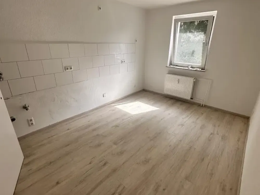 Completely Renovated 2-Room Apartment in Castrop-Rauxel Schwerin