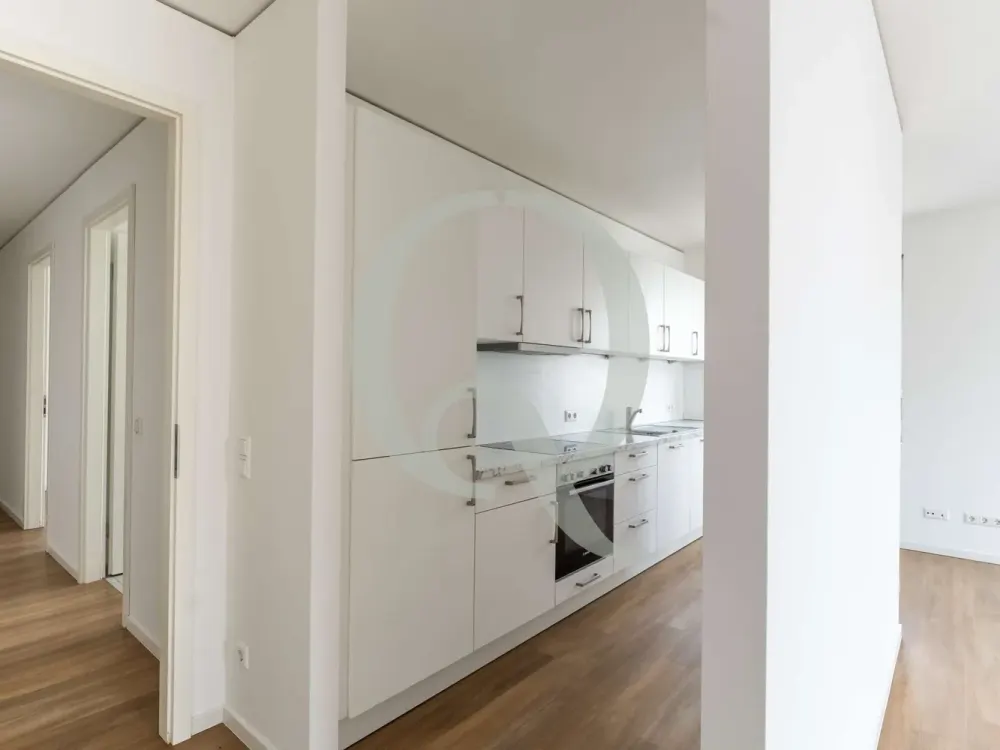 Moderne 2-Zimmer-Wohnung mit großem Balkon, Neubau 2020 in Schönefeld