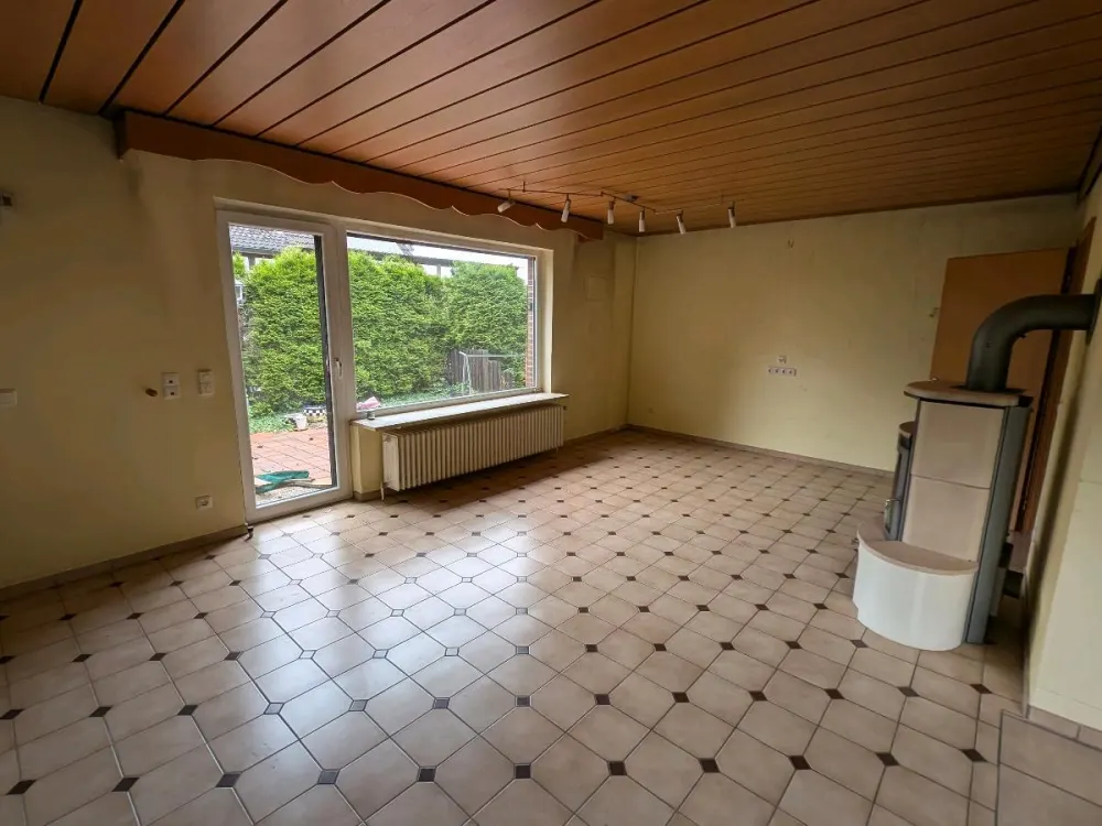 4.5 Room Ground Floor Apartment
