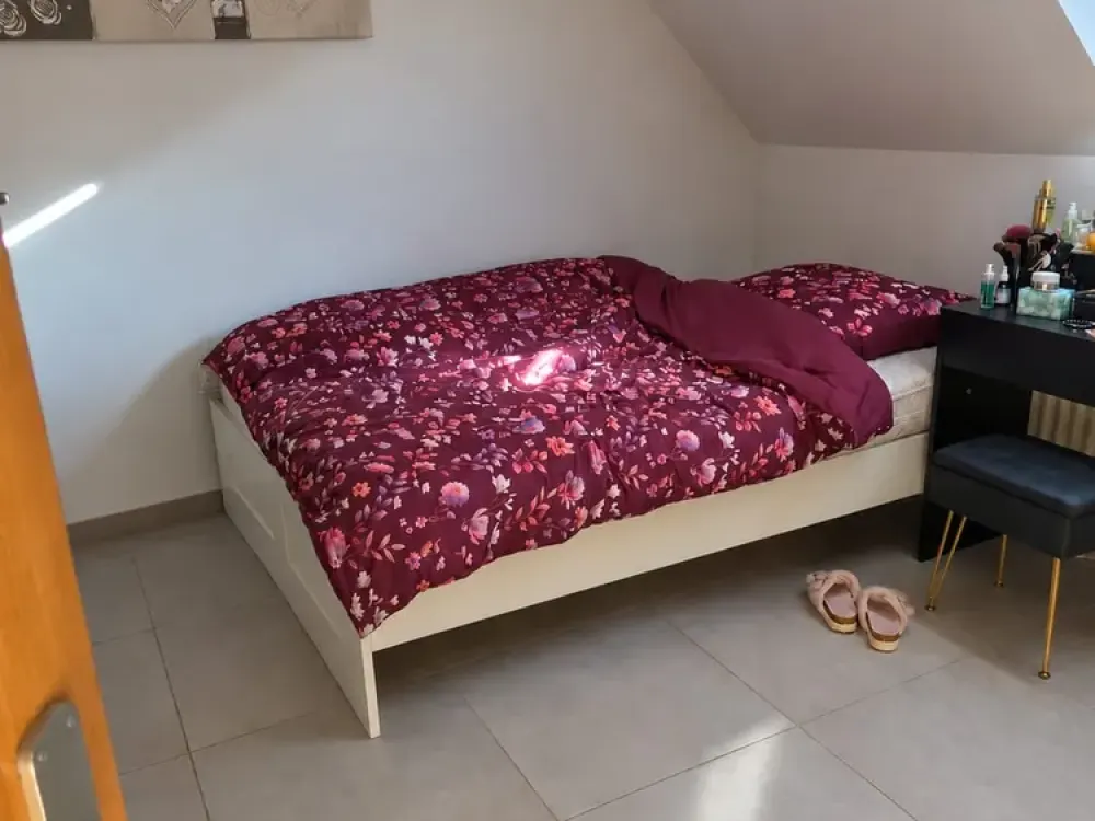 Dachgeschosswohnung zu vermieten in Langenhagen