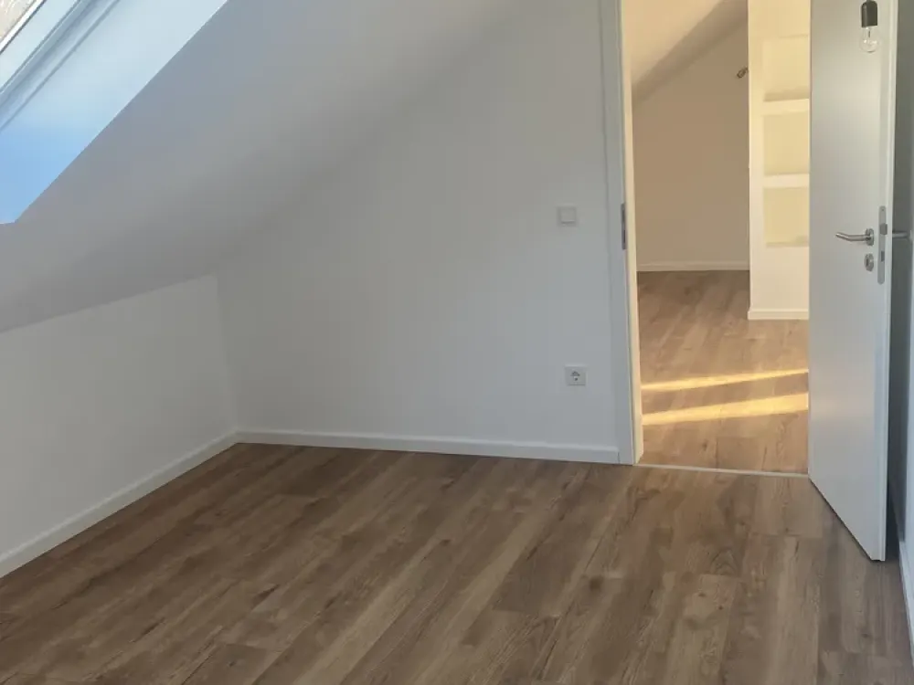 1,5-Zimmer-Dachgeschosswohnung in Schöneck