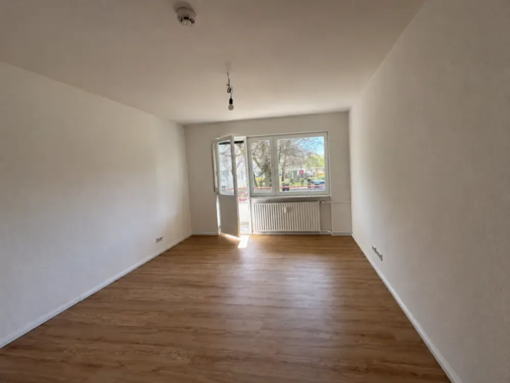 +++ sonnige 3-Zimmer-Wohnung mit Balkon +++