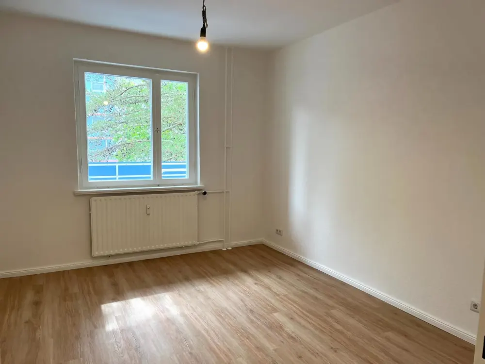 +++ sonnige 3-Zimmer-Wohnung mit Balkon +++