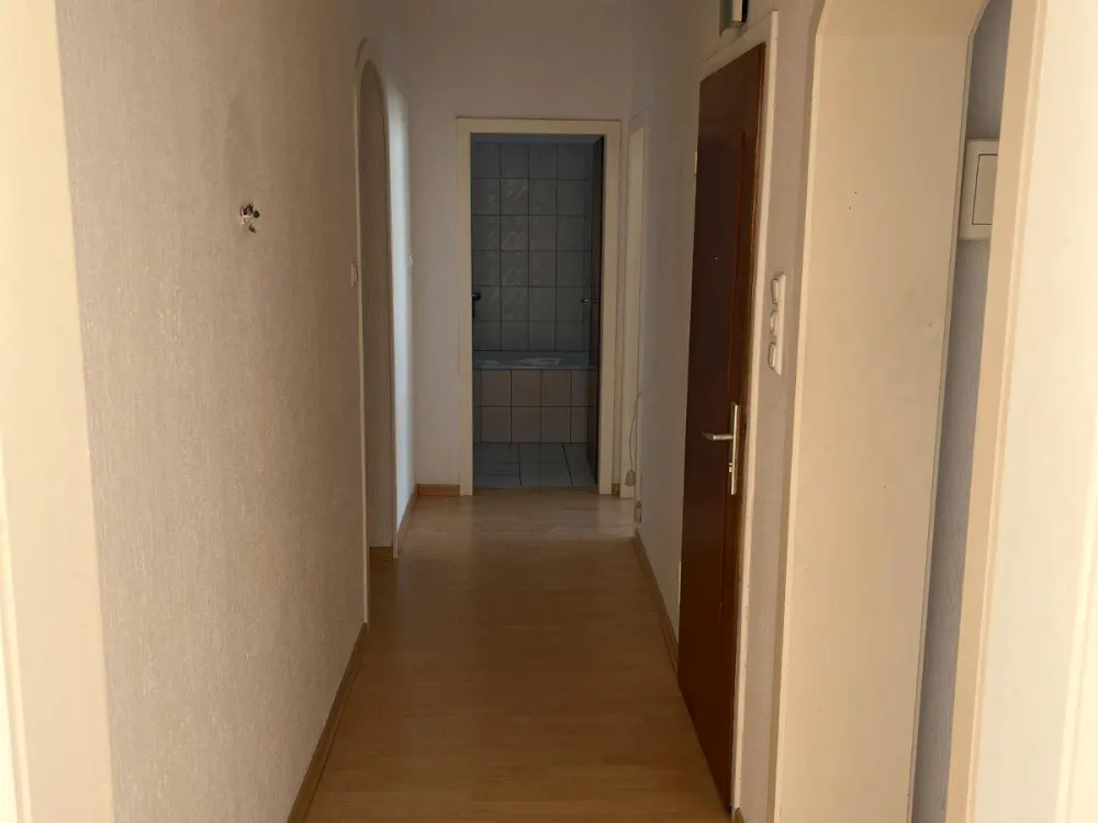 4 Zi.Whg. mit DU + BaWa mit guter Verkehrsanbindung in Do-Sölde