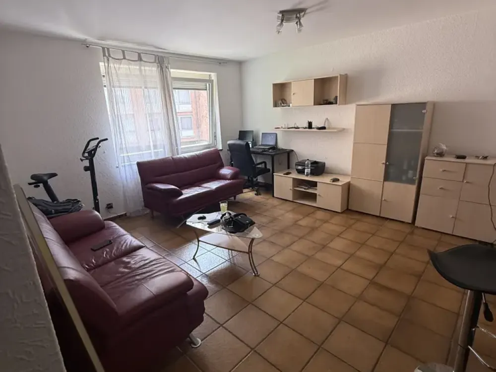 Komplett möbliertes 2 Zi -Apartm. in Stuttgart, Olgastr 75
