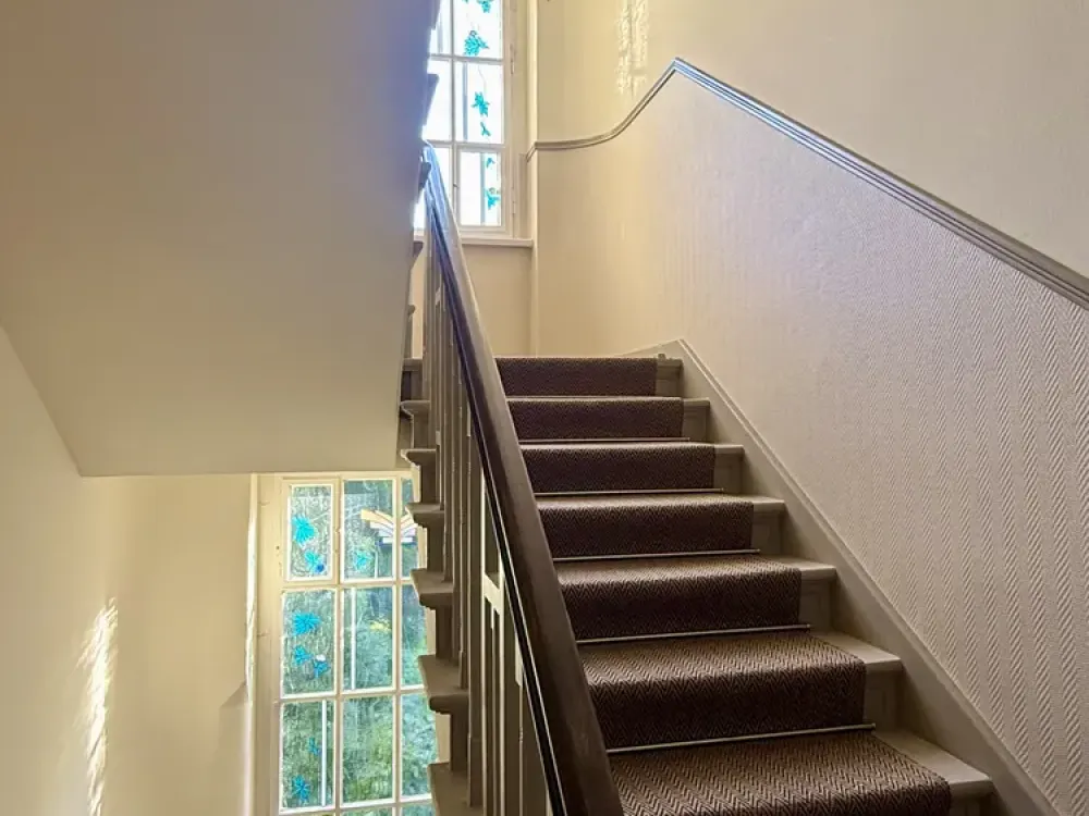 Über den Dächern von Steglitz - großzügige 2-Zimmer-Dachgeschosswohnung mit zwei Terrassen