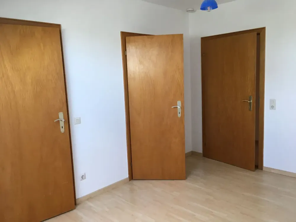 Bright and Pleasantly Quiet 3-Room Attic Apartment with Fitted Kitchen in Dortmund-Kirchhörde