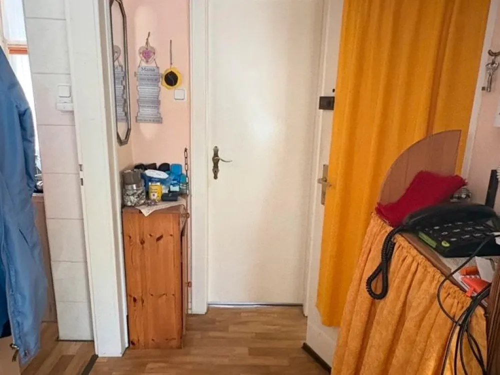 2 Zimmer Küche Bad mit Balkon