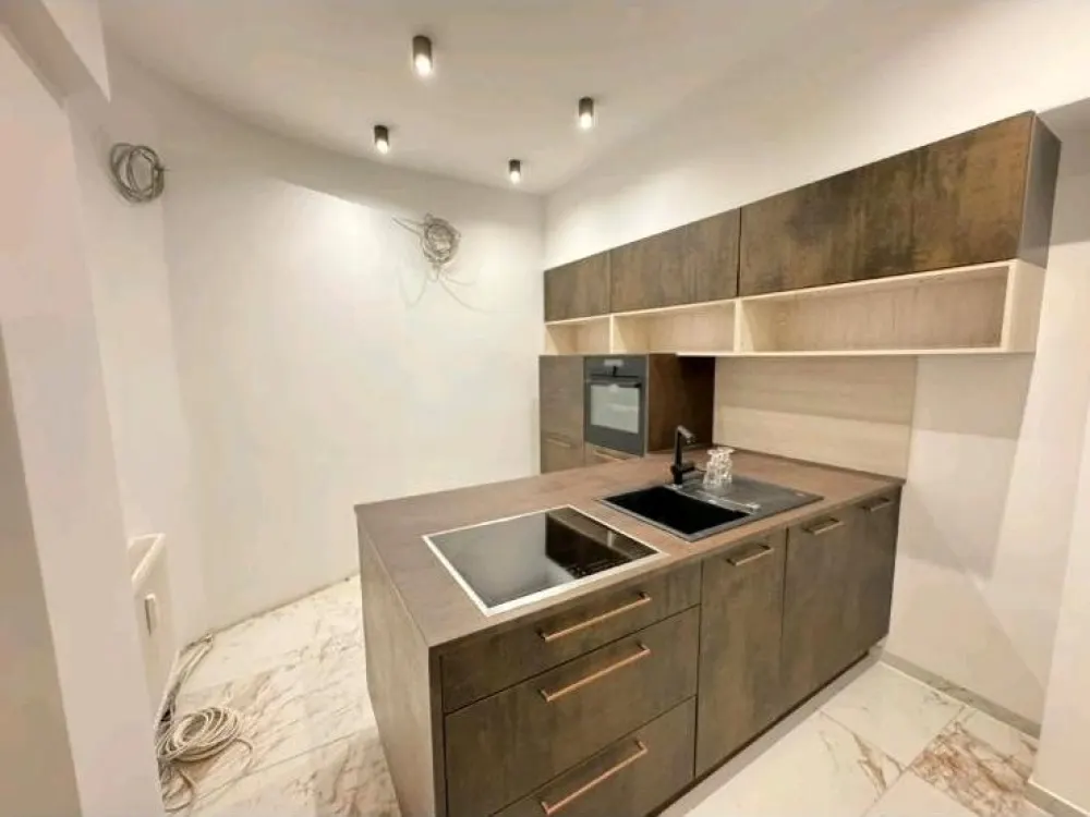 Luxus 2 Zimmer EG Wohnung mit Küche in Krefeld zu vermieten!