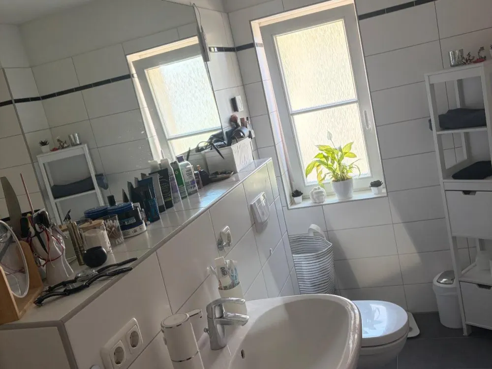 schöne zwei Raum Wohnung