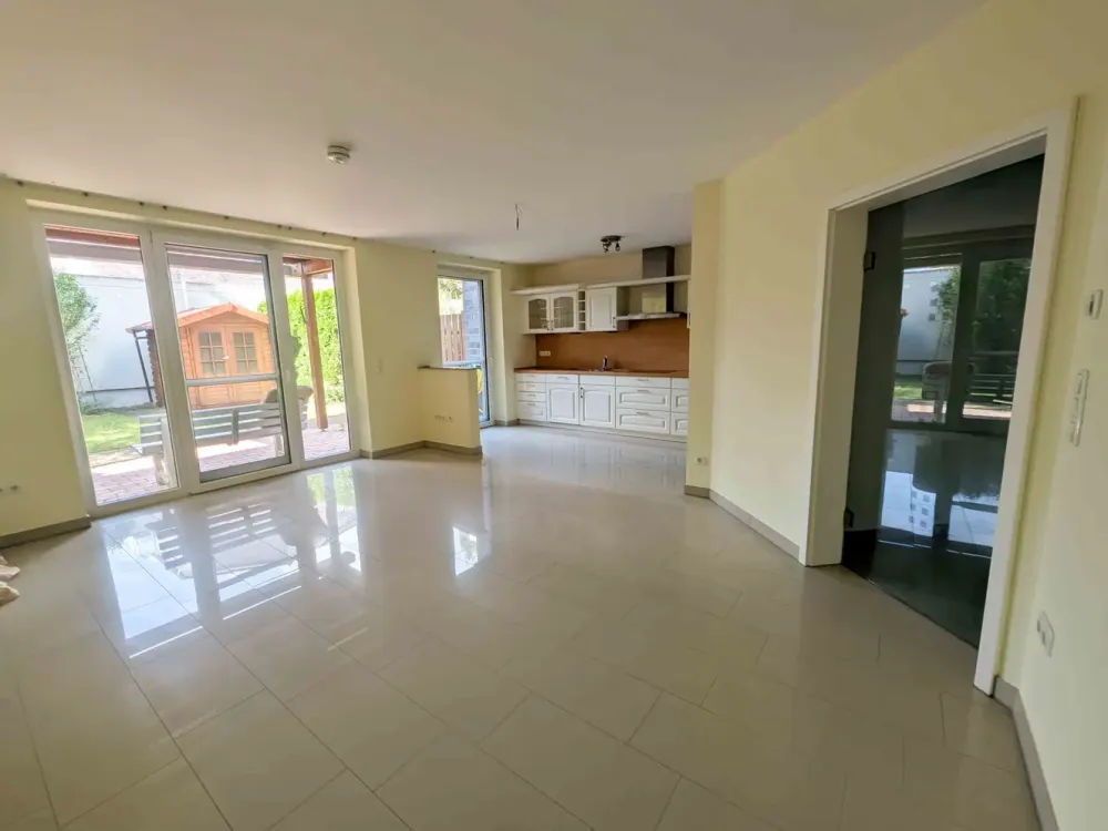 Zentral gelegene, barrierefreie 2-Zimmer-Wohnung mit Terrasse in der Wedemark