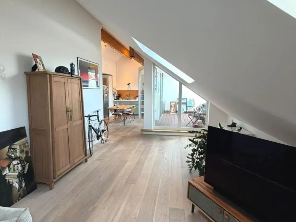 Einzigartige 2-Zimmer-Maisonettewohnung mit Dachterrrasse in Bestlage Ehrenfelds!