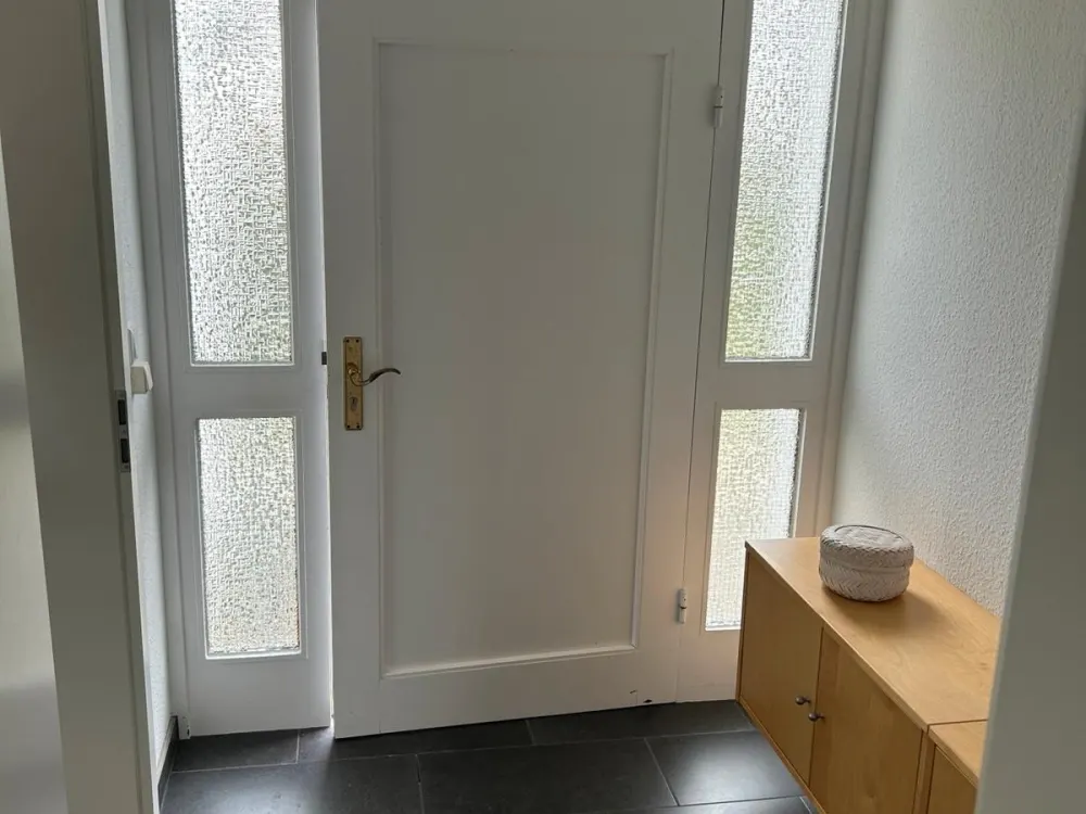 1-Zimmer Wohnung, möbliert. Nur an Pendler zu vermieten.