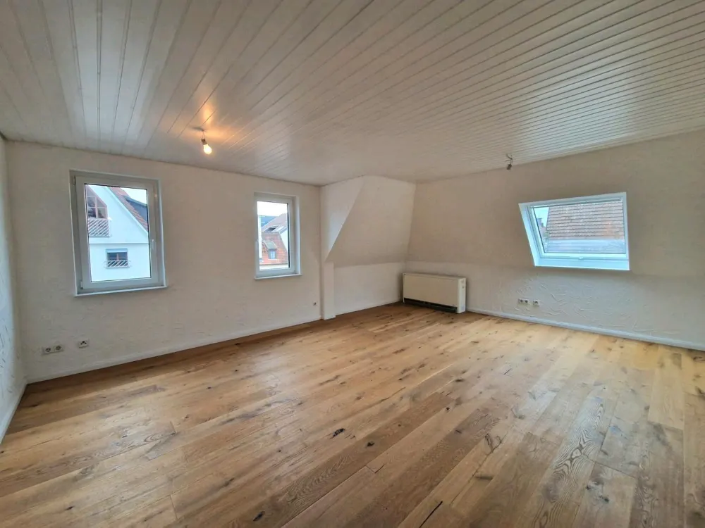 4-Zimmer Dachgeschosswohnung