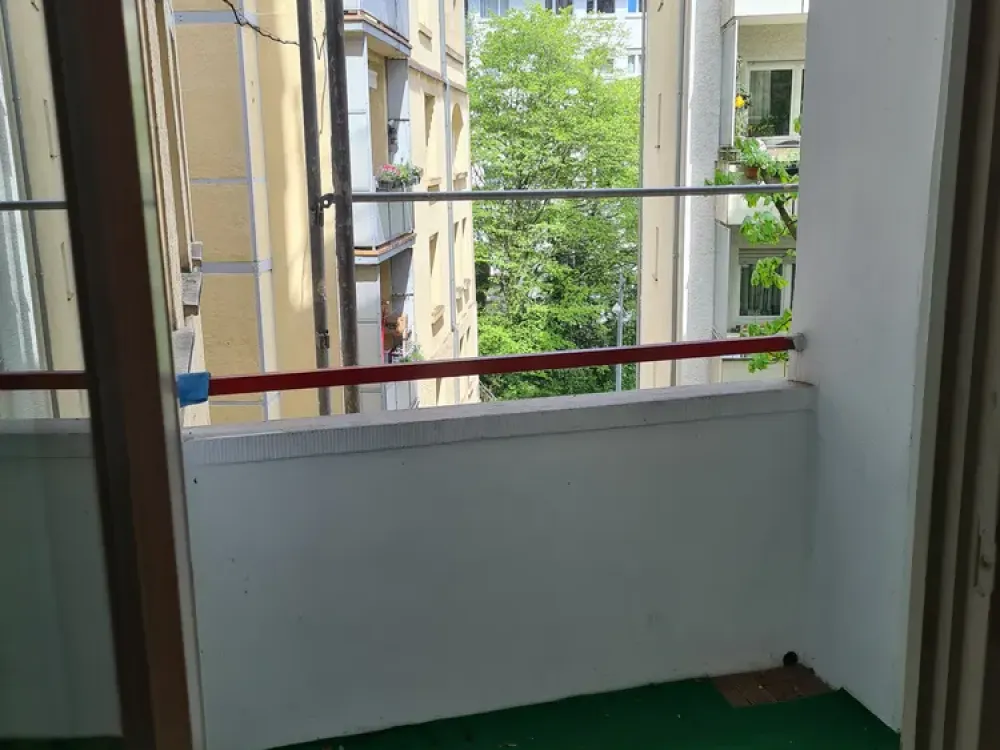 💼 First Job, First Own Place! Großzügige 2-Zi-Wohnung inkl. EBK & Top-Anbindung 🏙️