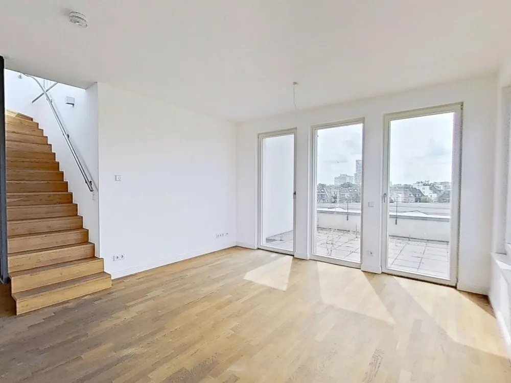 Exklusives 3-Zimmer-Maisonette-Penthouse mit 2 Dachterrassen, Balkon, Concierge-Service uvm. in den begehrten Heinrich-Heine-Gärten