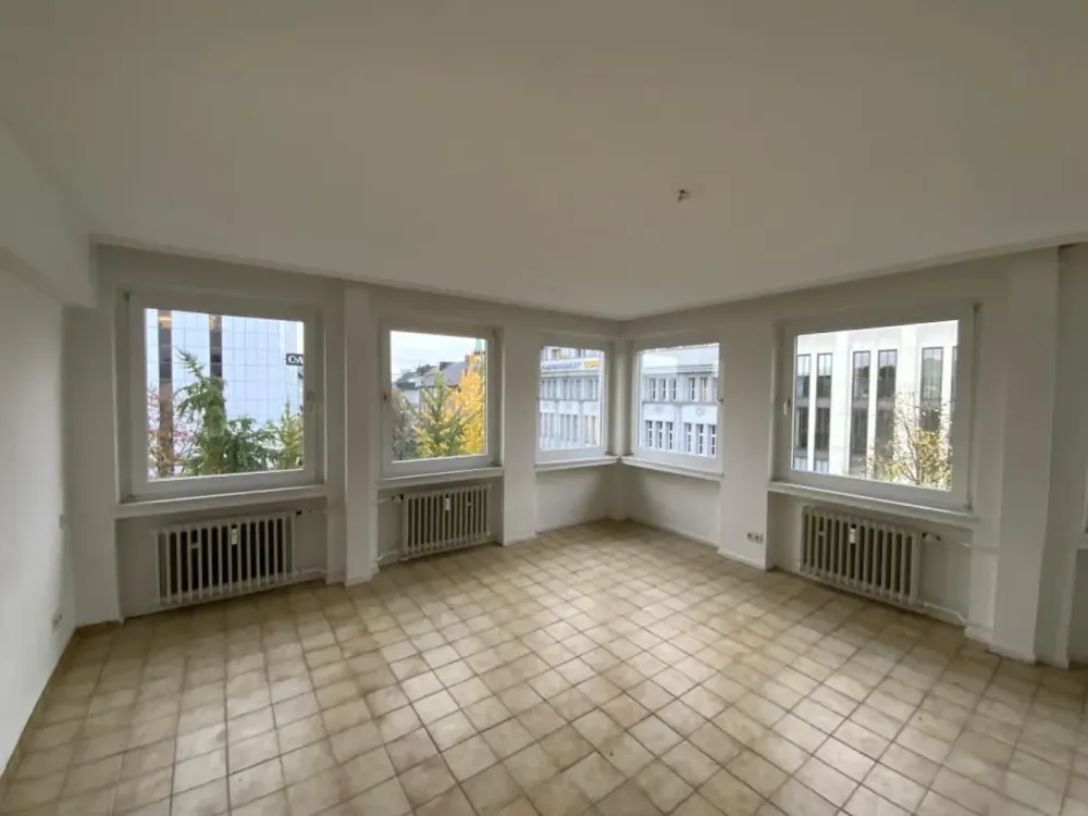 Bequem mit dem Aufzug ins 4.Obergeschoss: Tolle 2 Zimmer-Wohnung in Hagen Zentrum!