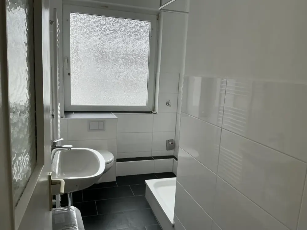 Bequem mit dem Aufzug ins 4.Obergeschoss: Tolle 2 Zimmer-Wohnung in Hagen Zentrum!