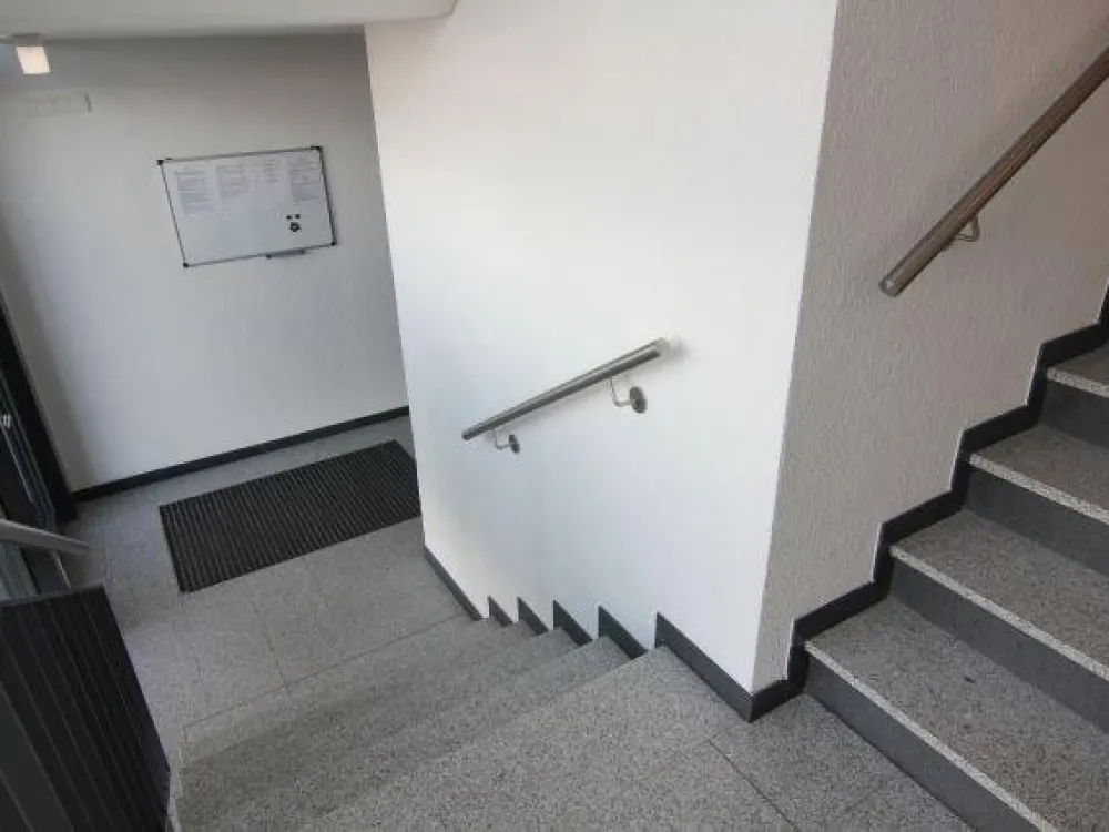 Voll möbliertes Apartment inkl. TG-Stellplatz am BHF von Langen