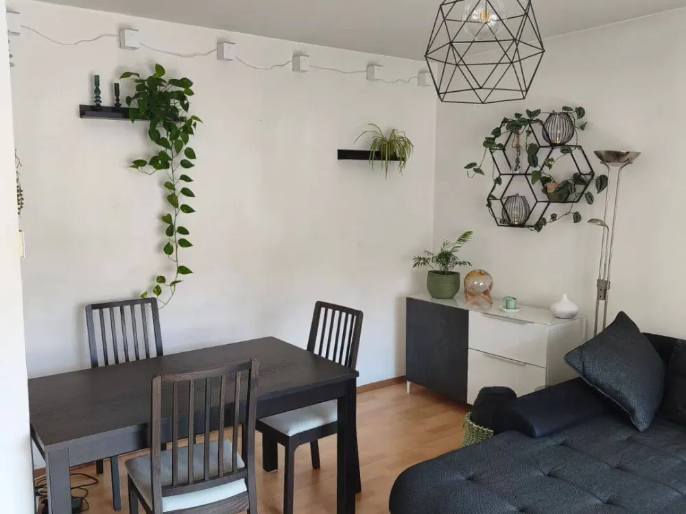 Sonnige 2-Zimmer-Wohnung mit Balkon und Tageslichtbad - Nähe Wöhrder Wiese