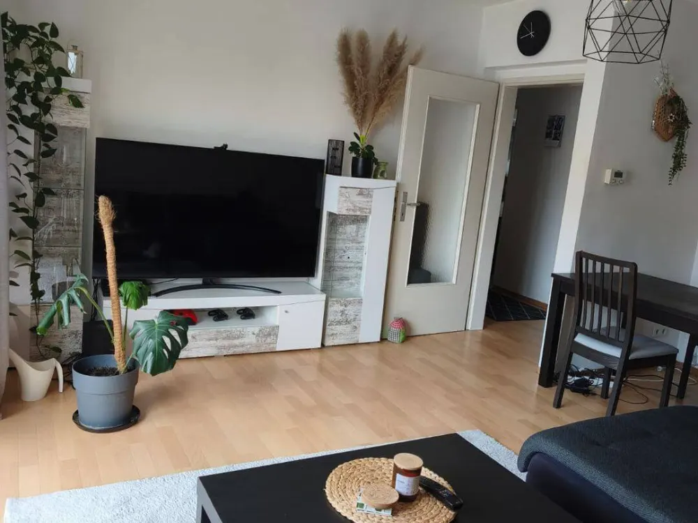 Sonnige 2-Zimmer-Wohnung mit Balkon und Tageslichtbad - Nähe Wöhrder Wiese