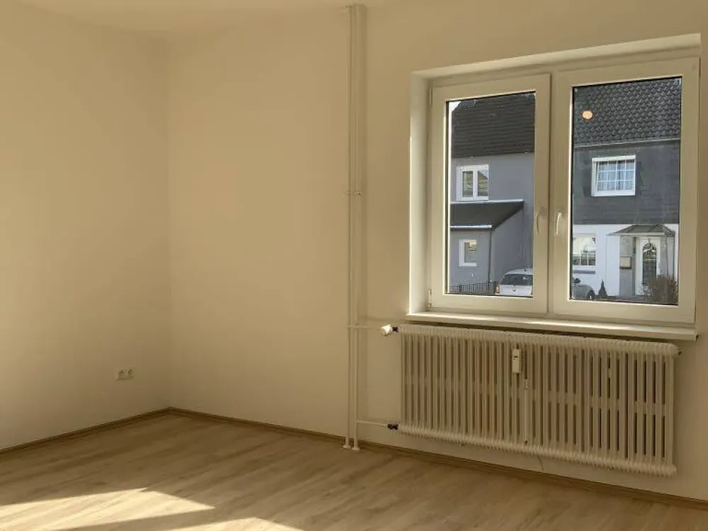 Schicke Erdgeschosswohnung mit Duschebadezimmer