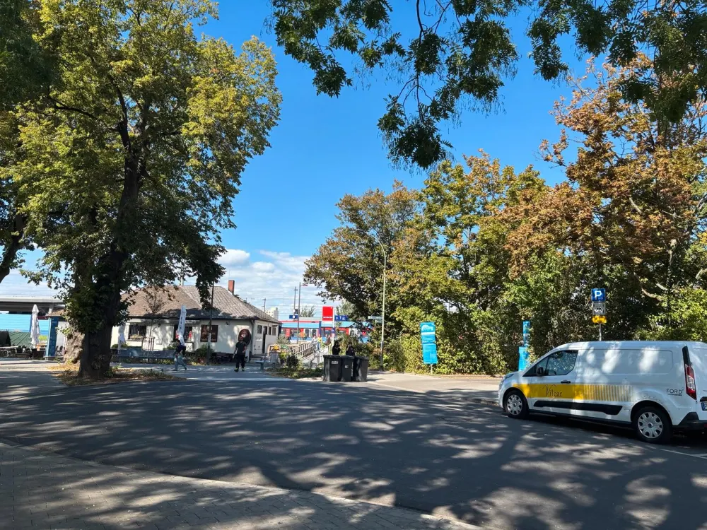 Helle 2-Zimmer-Wohnung mit Balkon & Garage in Toplage Bad Vilbel