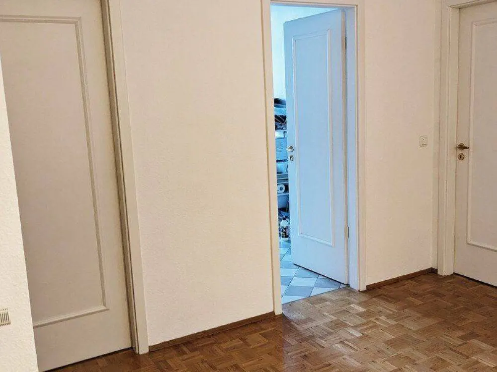 Schöne 3 Zimmer-Wohnung mit zwei Balkonen in Striesen - Vermietung ab 01.11.2026