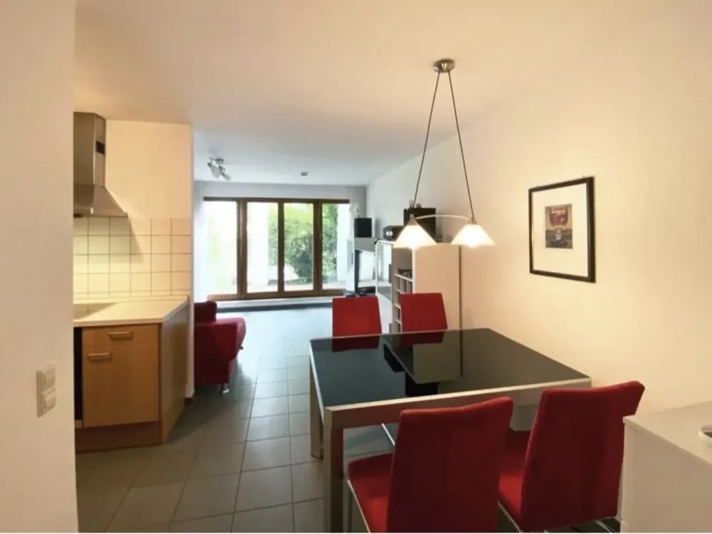 Neuwertige 2-Zimmer-Terrassenwohnung mit Einbauküche in Böblingen