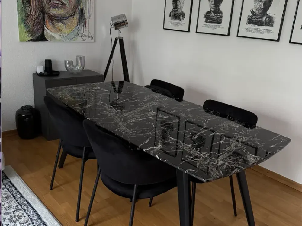 2-Zimmerwohnung vollmöbliert. Ku’damm/Savignyplatz nähe. Einziehen, wohlfühlen, Berlin erleben.