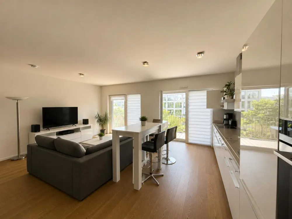 Leben in Grafental! Helle 3 Zimmer Wohnung mit Einbauküche und 2 Balkonen