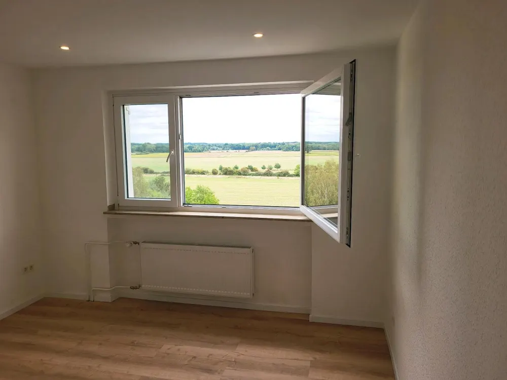 3-Zimmer-Wohnung in City-Nähe - Erstbezug nach Kernsanierung.