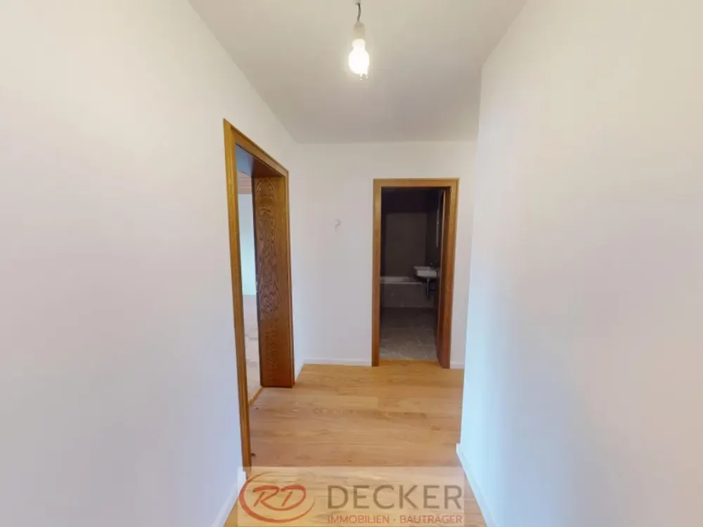 Feierabend in der Sonne: 3 Zimmer, modernisiert, München-nah ++Decker Immobilien++