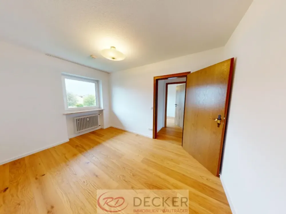 Feierabend in der Sonne: 3 Zimmer, modernisiert, München-nah ++Decker Immobilien++