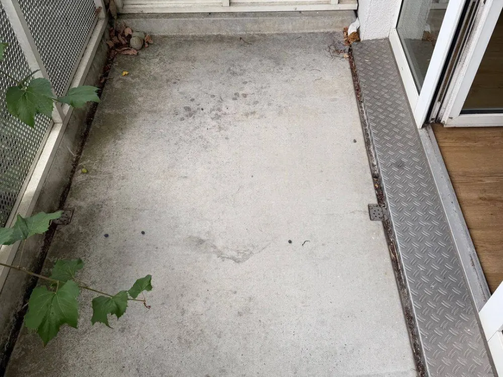 Renovierte und geräumige 4 Zimmer Wohnung in Sichtweite der Uni Düsseldorf!
